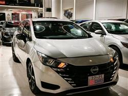 نيسان فيرسا